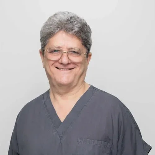 Dr Ken Lipworth, Dentist BDS, Beyond Smiles Family Dental